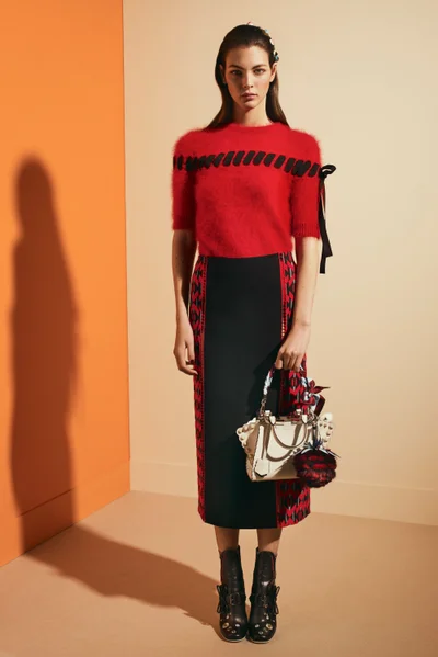 Look 12